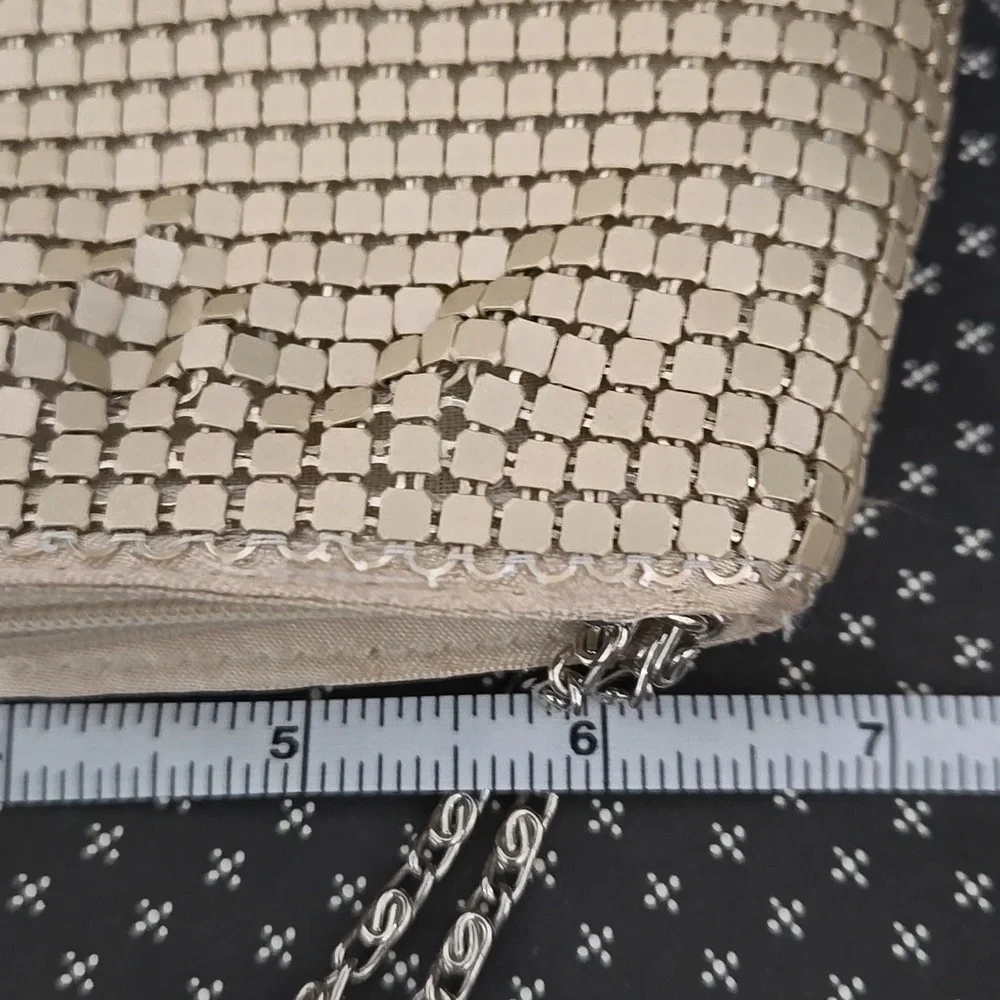 Vintage Champagne Gold Metal Mesh Chainmail Evening Bag Clutch Wristlet